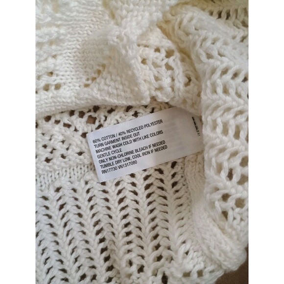 A New Day Sweater Vest Womens M White Crochet Open Knit Scallop Grandma Boho - Picture 4 of 4